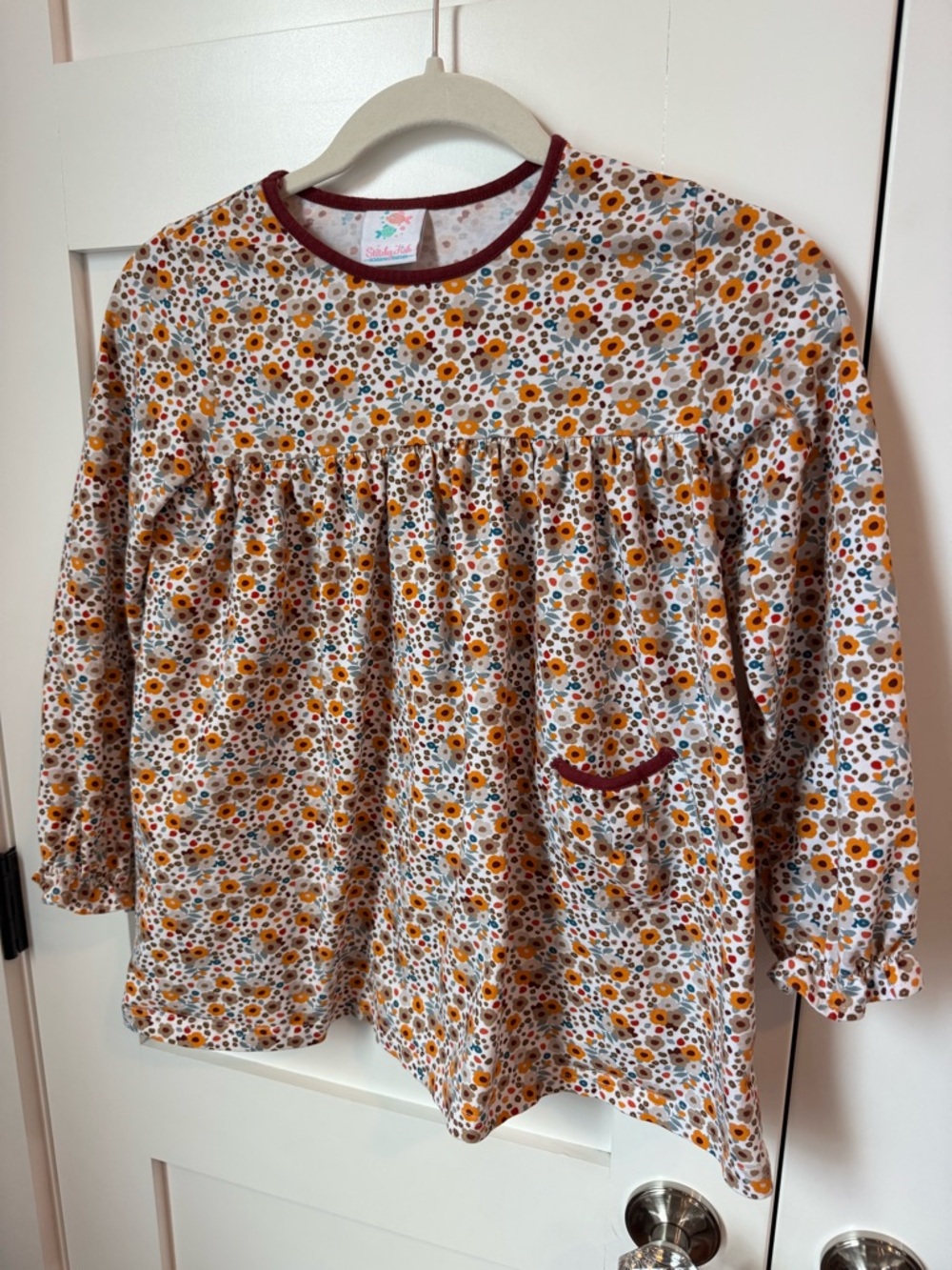 Stitch Fish Girls Floral Long Sleeve Top with Burgundy Trim size 10 - Picture 3 of 8